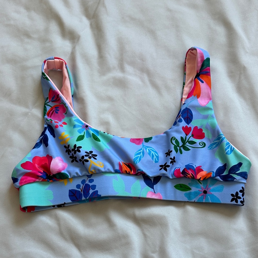 Kulani Kinis Light Blue Multicolor Floral Bikini Top